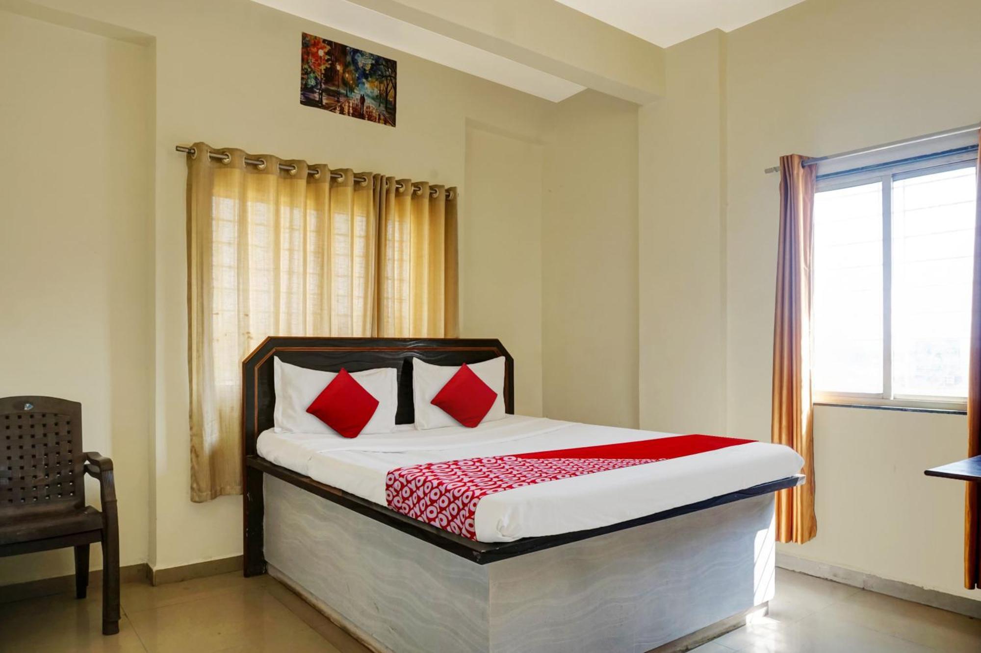 Hotel O Happy Homely Stay Sasvad Buitenkant foto