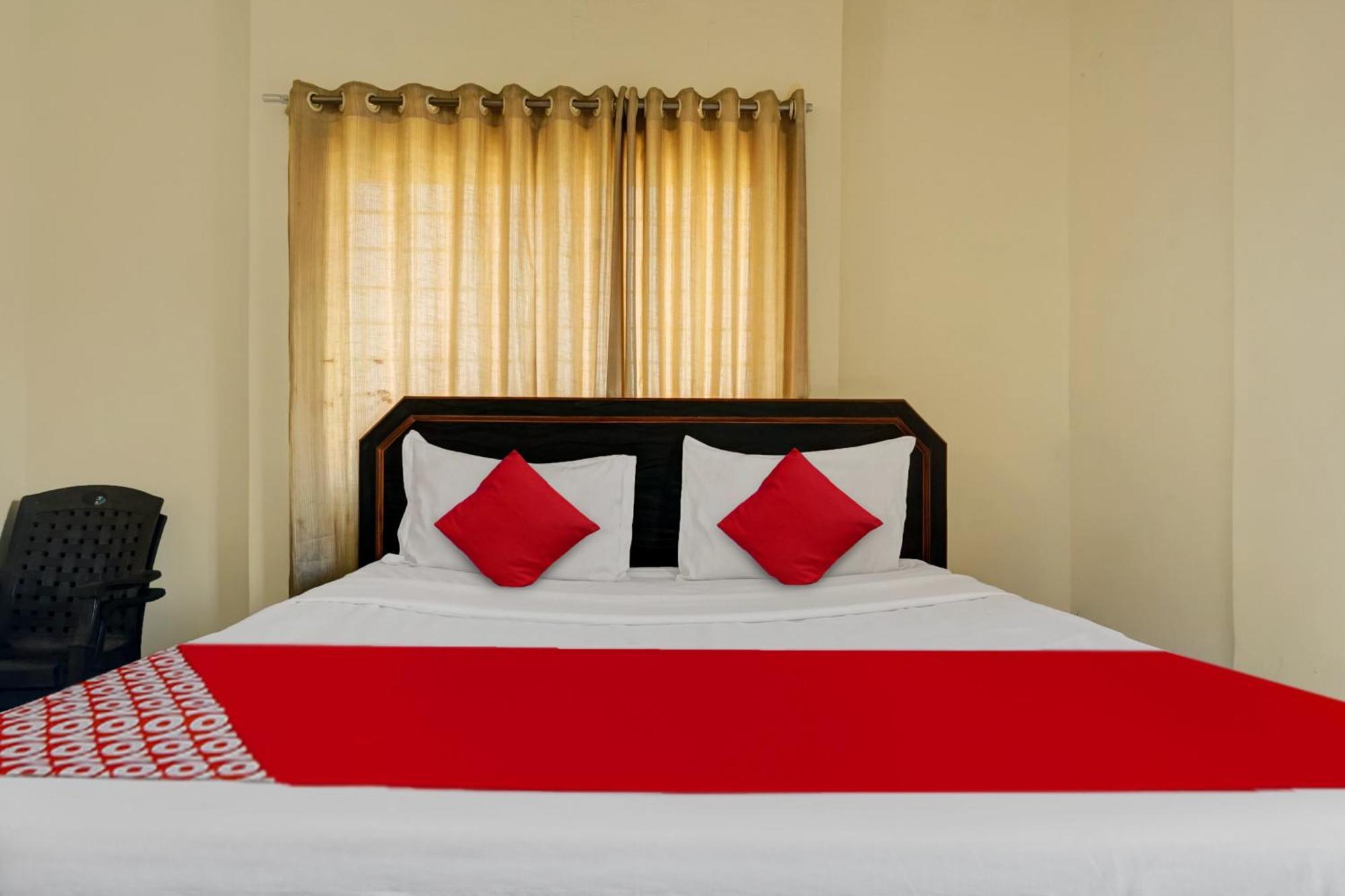 Hotel O Happy Homely Stay Sasvad Buitenkant foto